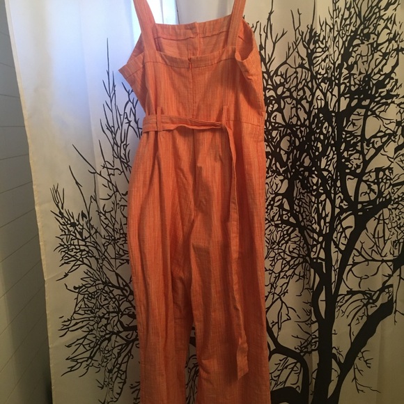 Orange overalls US 8 jumpsuits - Picture 3 of 5